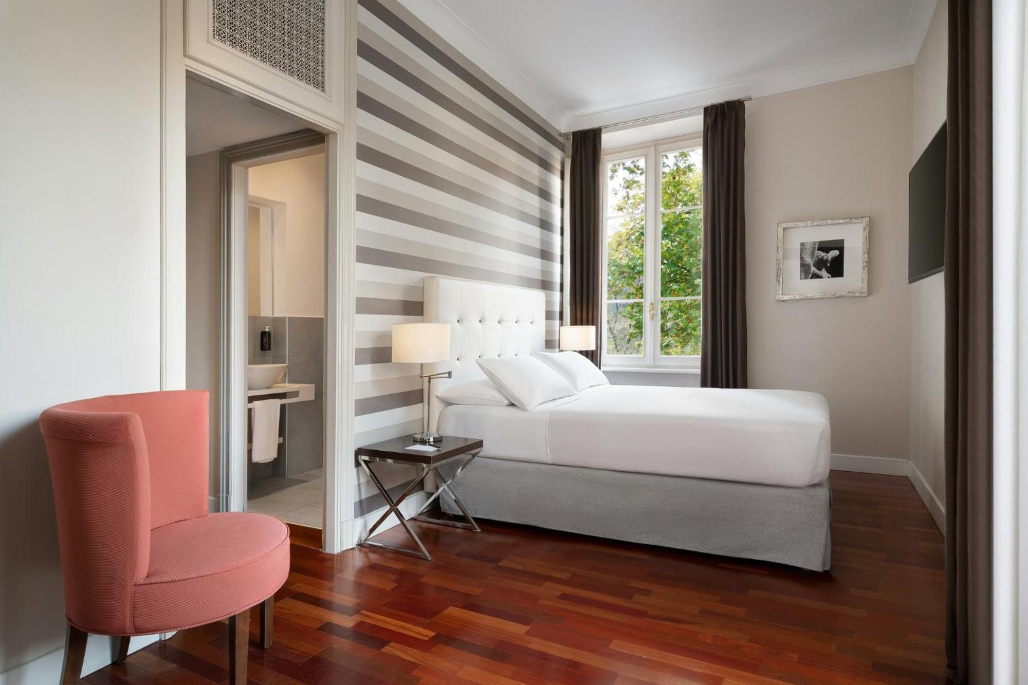 Chambre Deluxe Double ou Lits Jumeaux